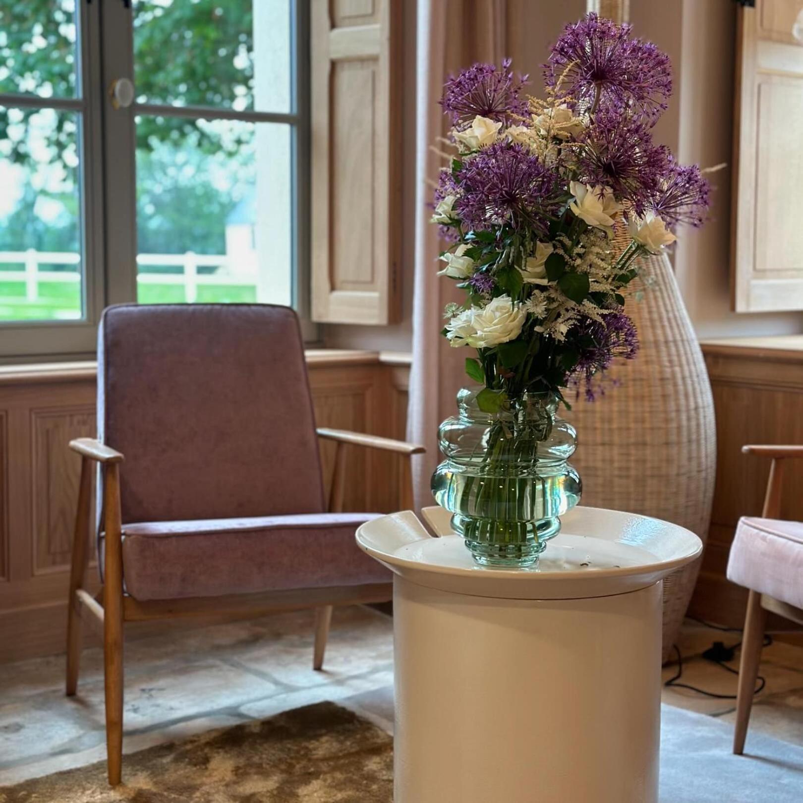 Domaine De L'Ecorcerie Hotel Fontaine-le-Comte Екстериор снимка